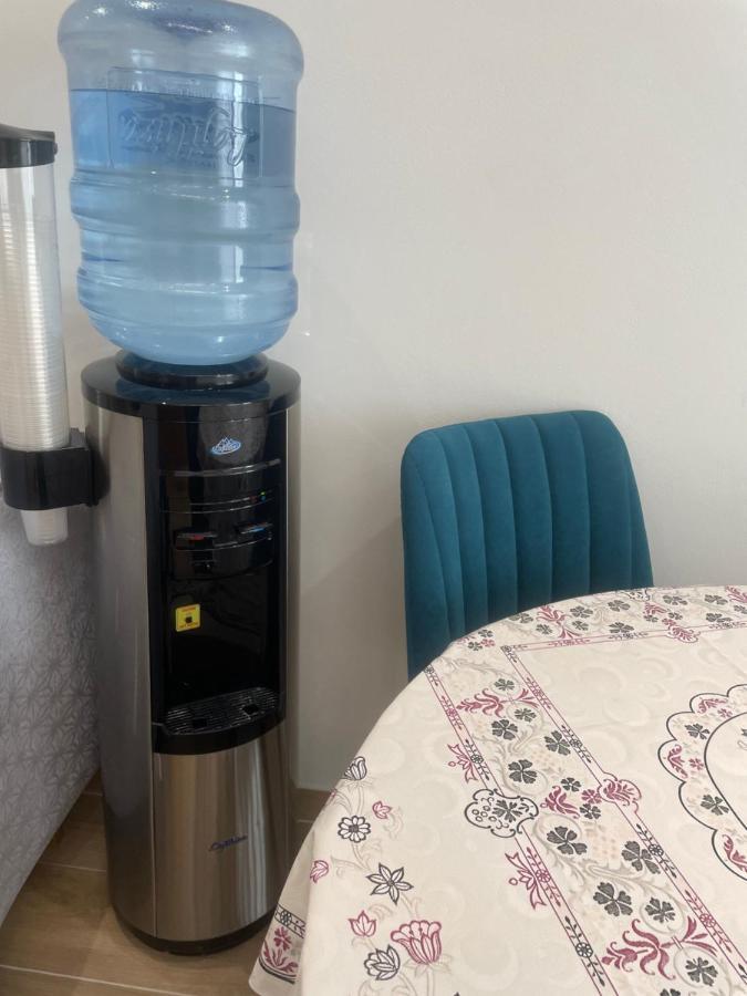 טיראנה City Center Apartment Kafe Flora מראה חיצוני תמונה